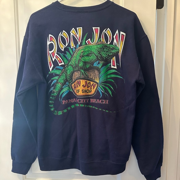 Practically new-Ron Jon crewneck - Picture 2 of 4